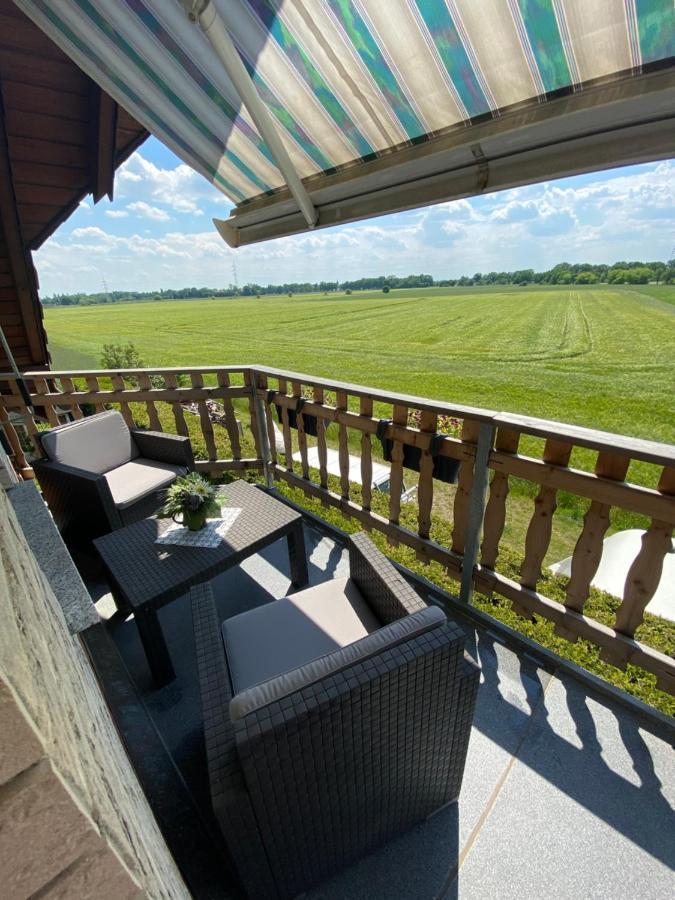 Ferienwohnung Bock Im Seenland Hoyerswerda Exterior foto